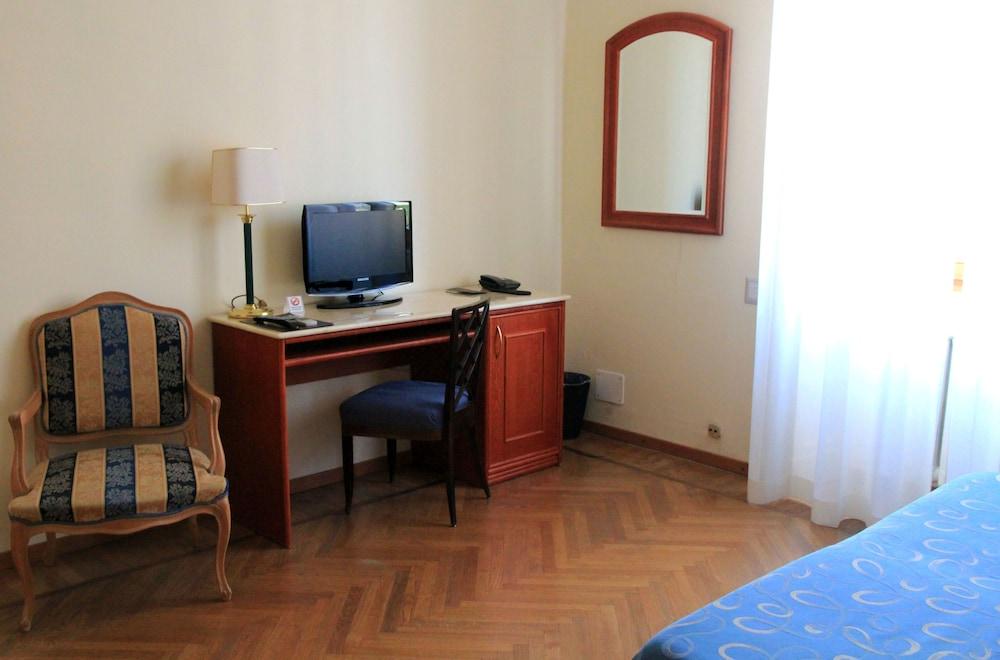 Hotel Palladio Милано Екстериор снимка